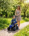 Baby Mix Detské elektrické odrážadlo Ruggy s vodiacou tyčou modré